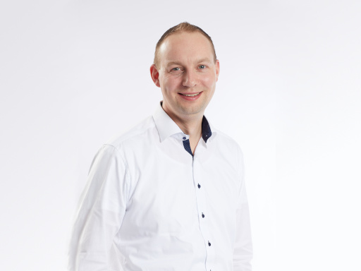 Holger Kuster